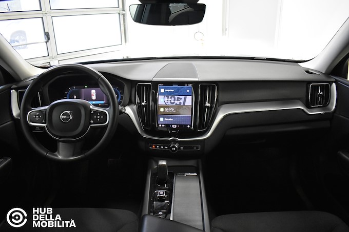 VOLVO XC60 B4 (d) automatico Business